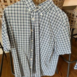 UNTUCKit Mens L Short Sleeve Button Down